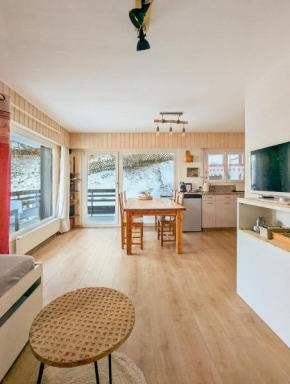 Cosy Centered with Garden and View in Veysonnaz